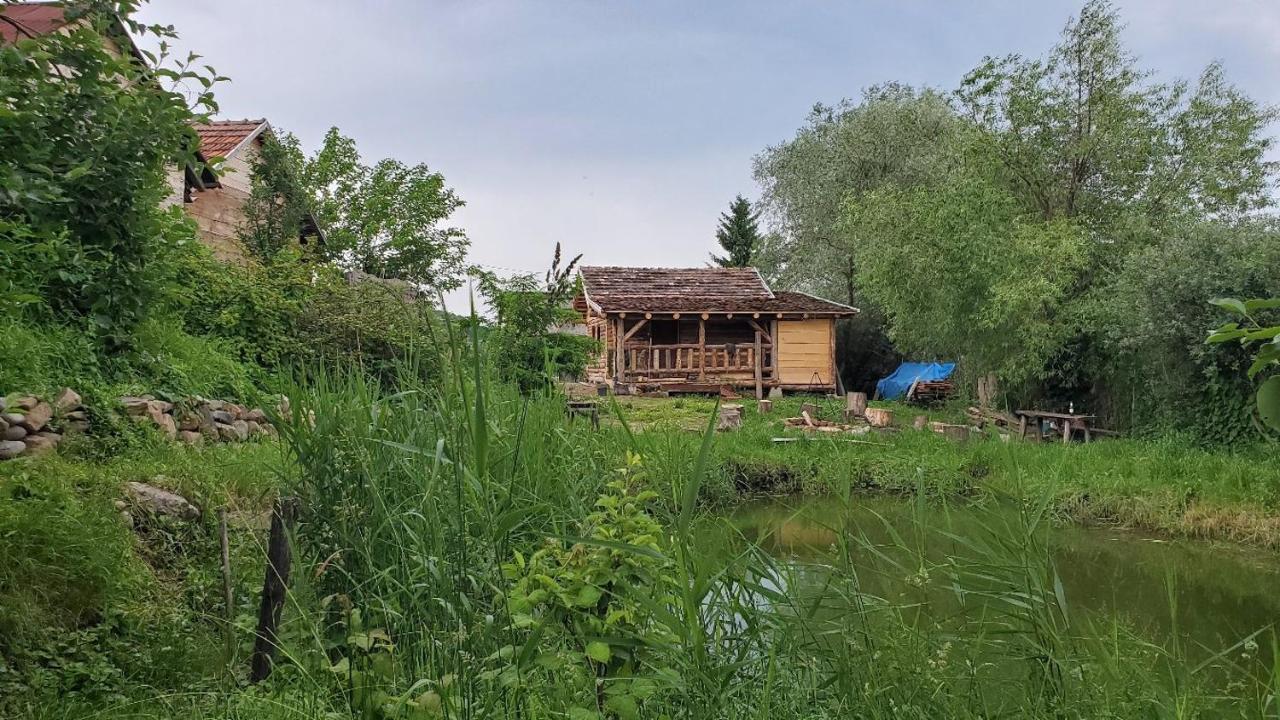 Casa Rustic Feher & Fekete Vendeghazak Sovata Buitenkant foto