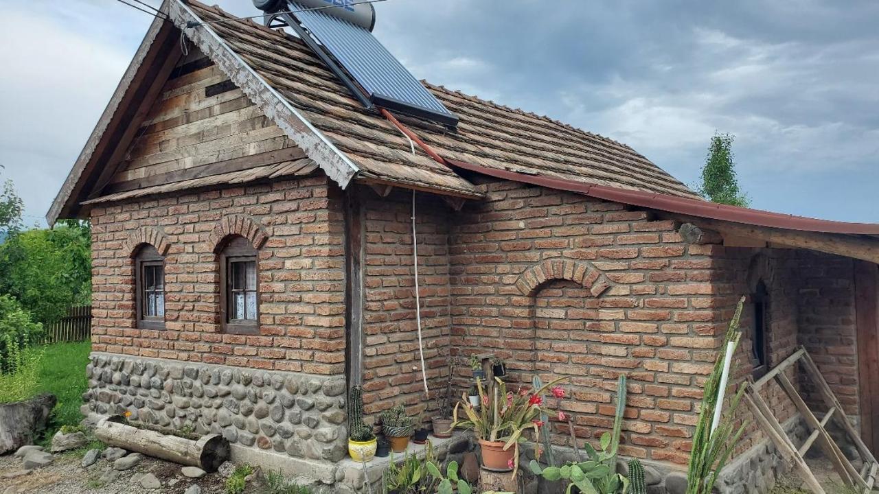 Casa Rustic Feher & Fekete Vendeghazak Sovata Buitenkant foto