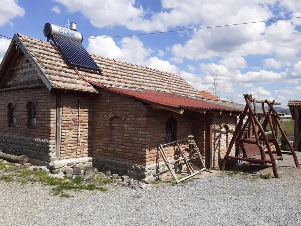 Casa Rustic Feher & Fekete Vendeghazak Sovata Buitenkant foto